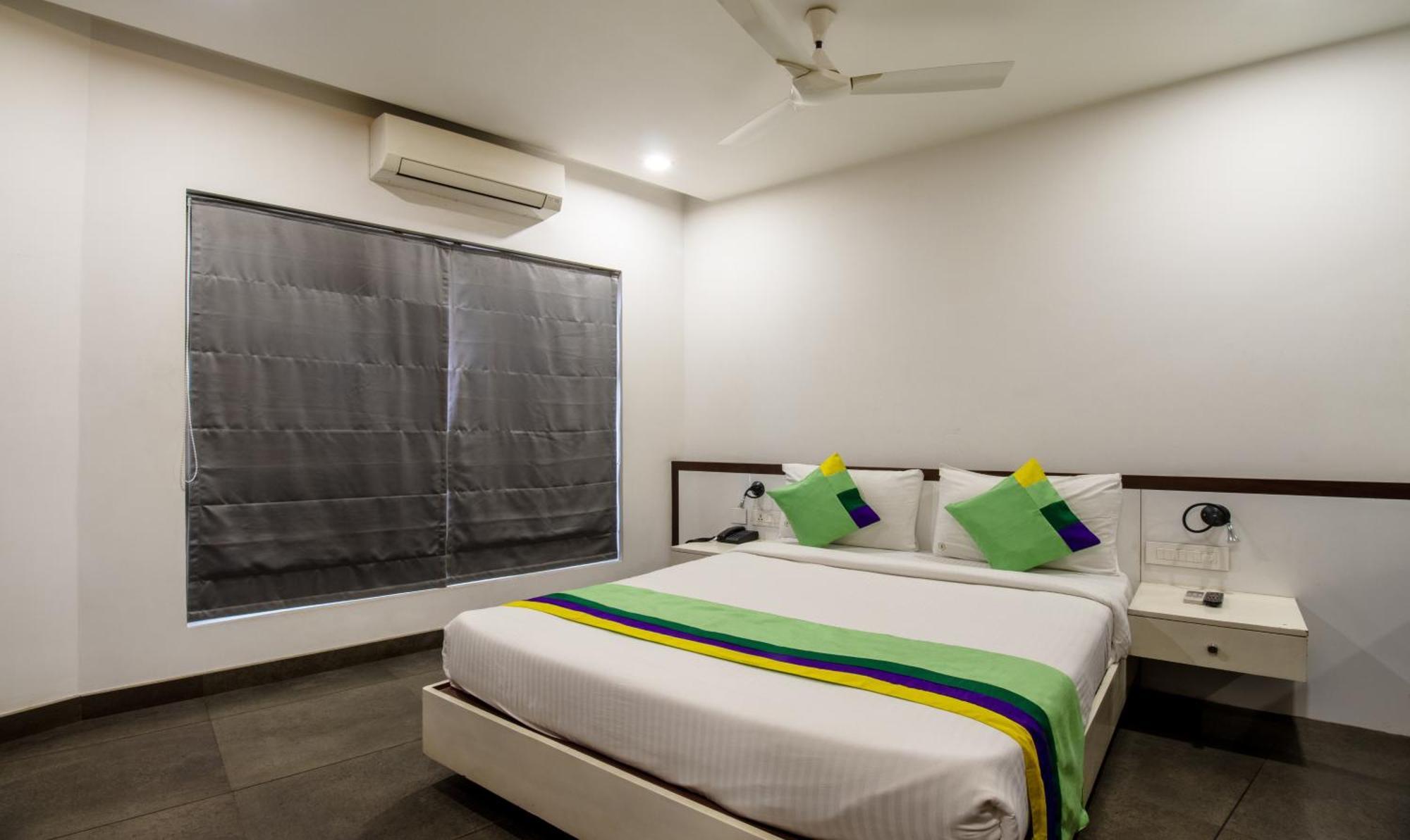 Treebo Brahma, Wayanad Hotel Sultan Bathery Exterior photo
